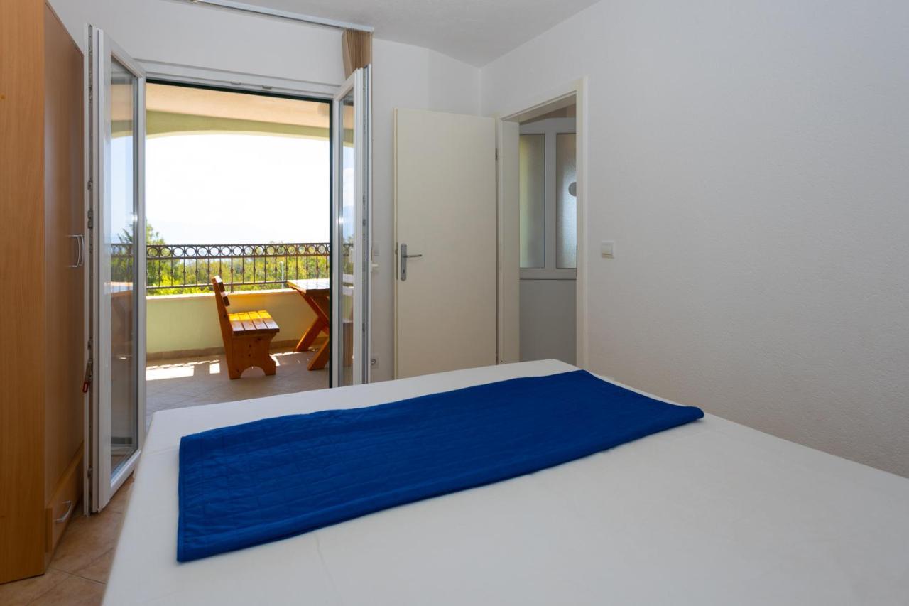 Melissa Apartment Sumartin