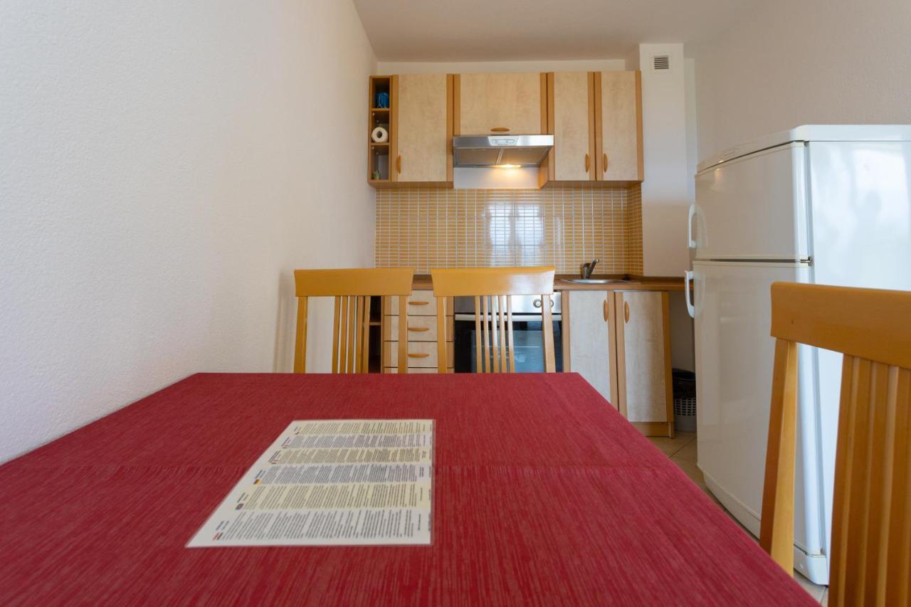 Melissa Apartment *